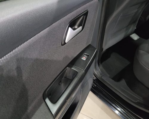 93c76e51-0036-46e7-bcdc-ad2ab3f9f2af