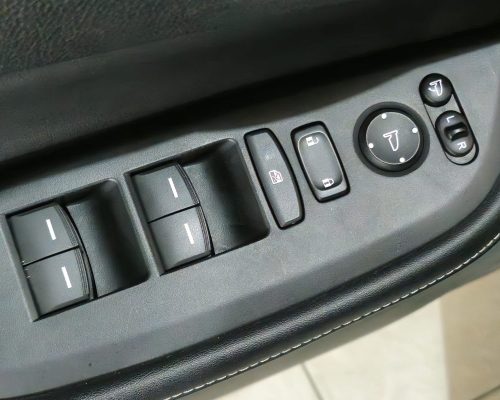 WhatsApp Image 2025-10-08 at 17.00.50 (2)