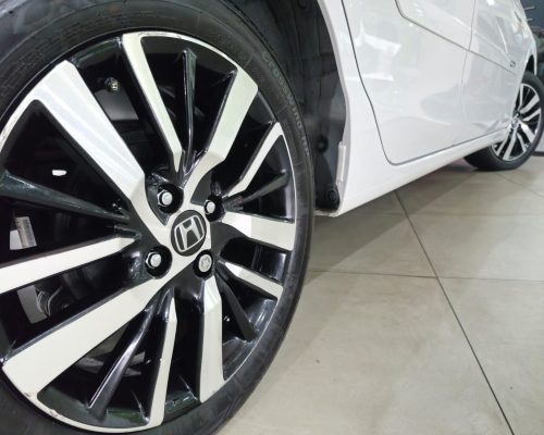 WhatsApp Image 2025-10-08 at 17.00.52 (1)